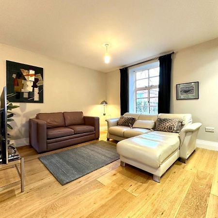 Desirable 2 Bedroom Apartment In Bicester That Sleeps 5 Ngoại thất bức ảnh