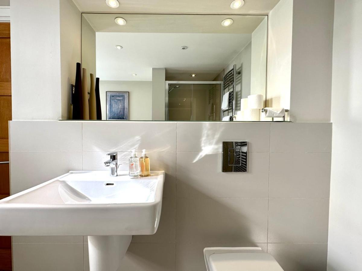 Desirable 2 Bedroom Apartment In Bicester That Sleeps 5 Ngoại thất bức ảnh